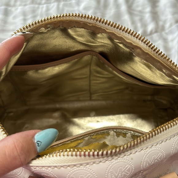 Small and cute bag with duster - Picture 6 of 8